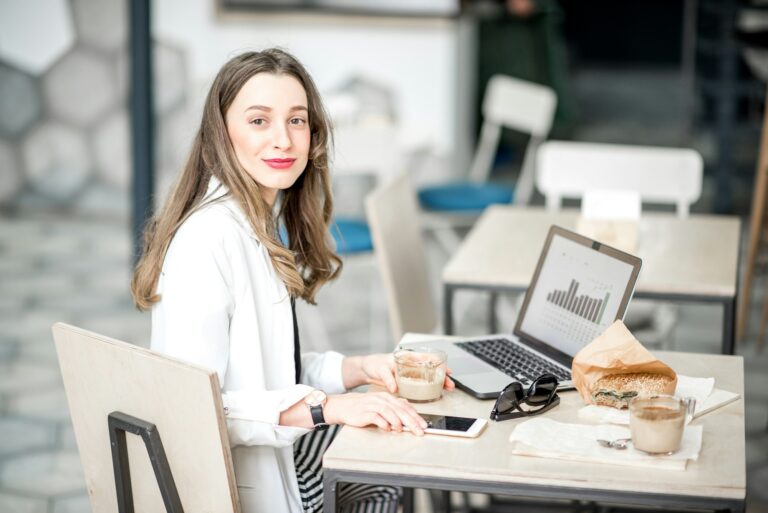 Business woman in the cafe