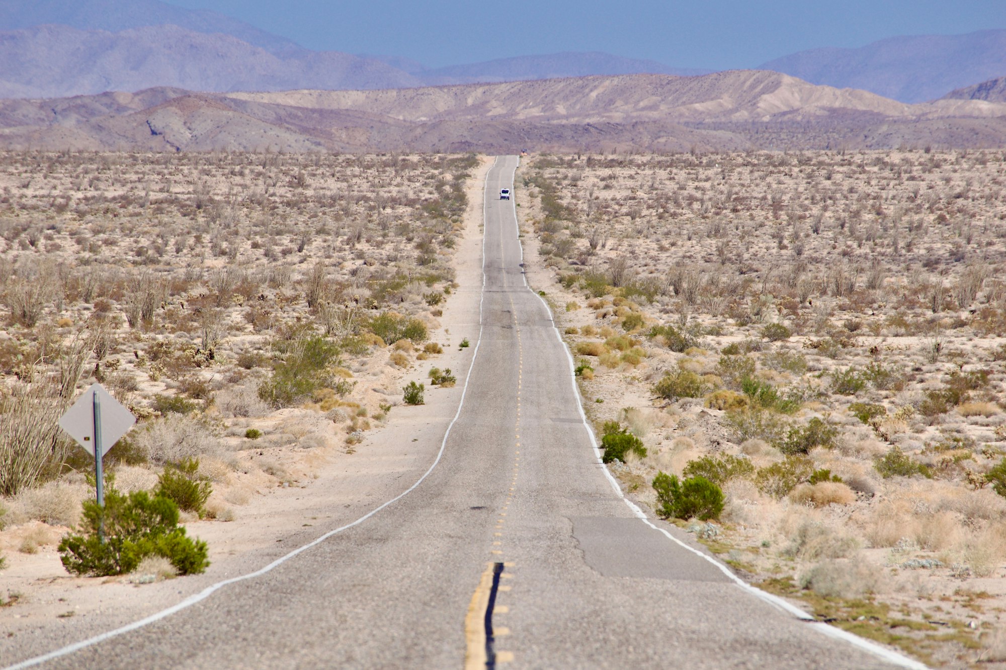 Hitting the OPEN ROAD on an epic road trip adventure in the Anza Borrego Springs in California